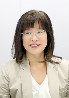 加藤 今日子氏