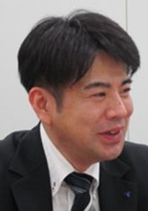 吉田 篤史氏