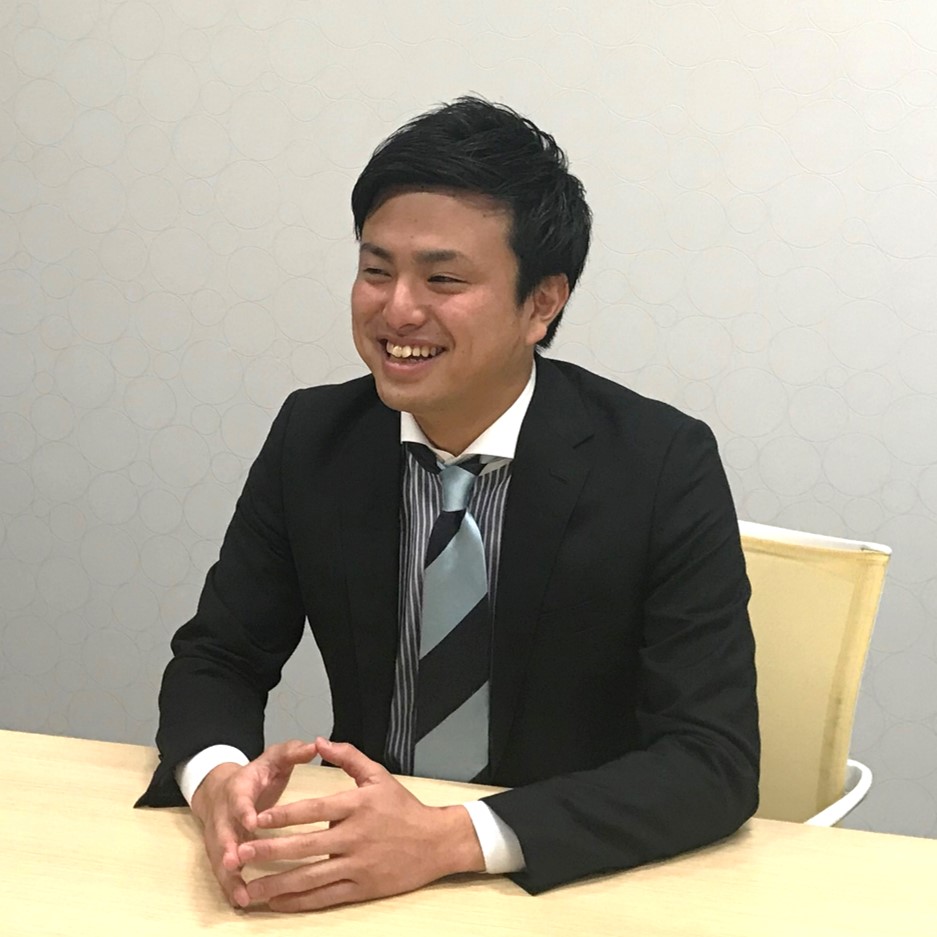 インタビュー