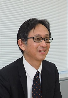 山本 清高 氏