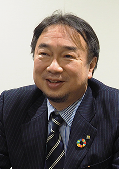 藤岡 隆