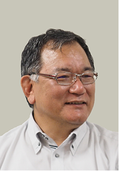 山崎 敏朗氏